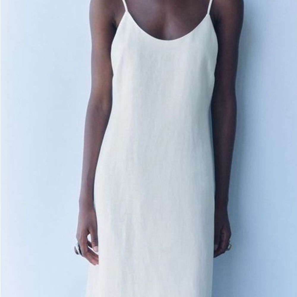 Linen Zara Dress - Picture 2 of 13